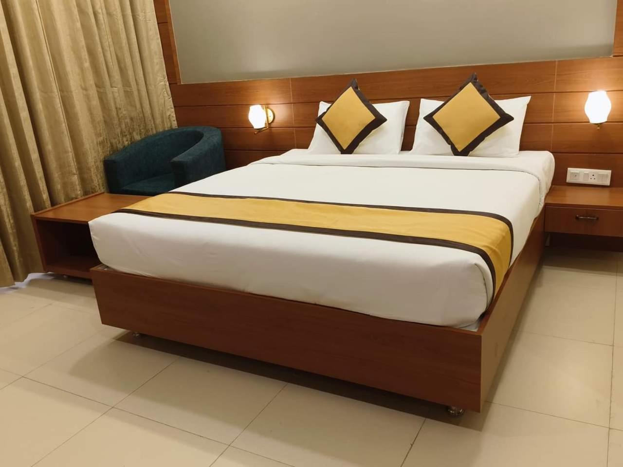 Rs Regal Inn-德奥加尔 外观 照片