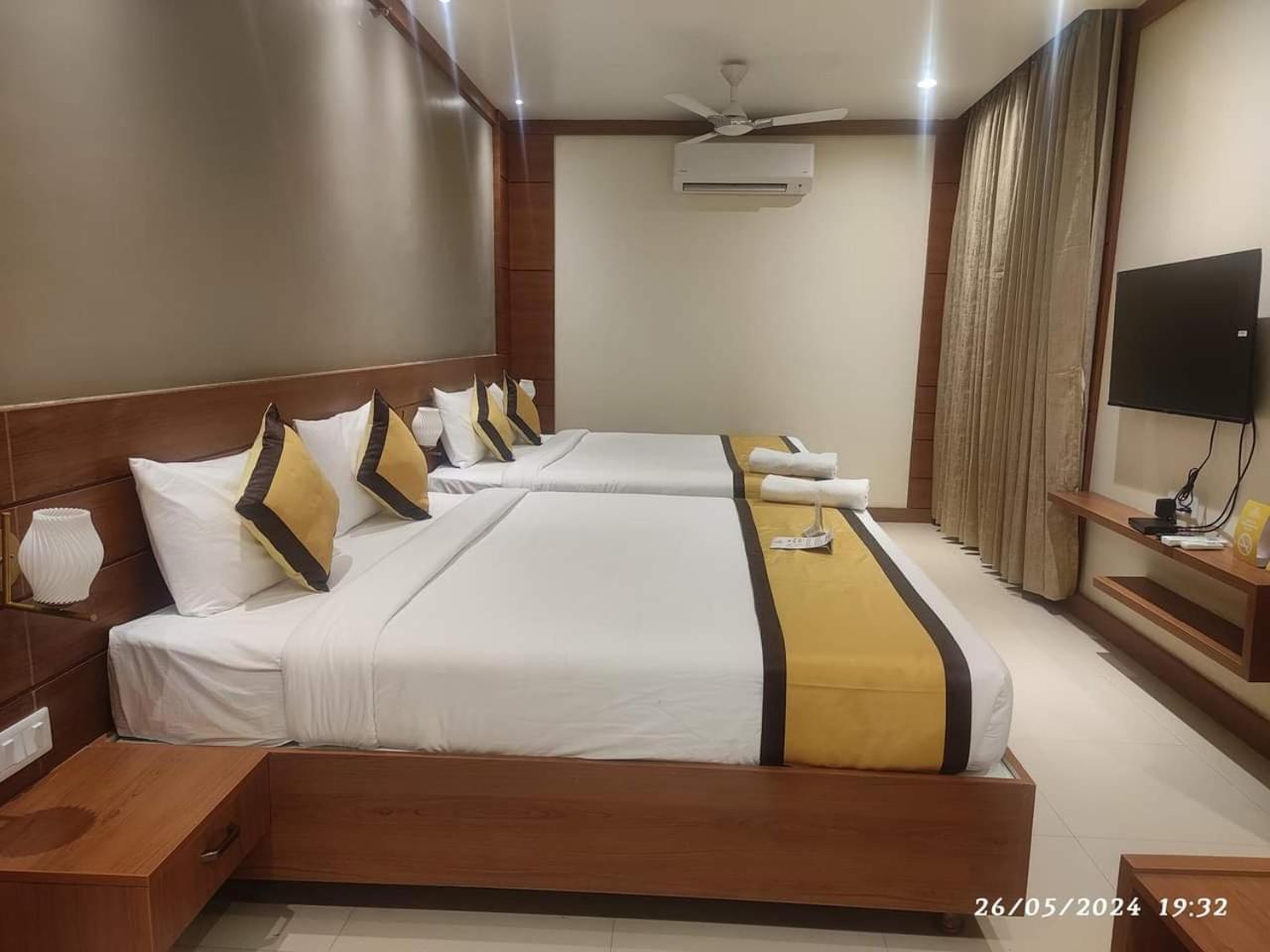 Rs Regal Inn-德奥加尔 外观 照片